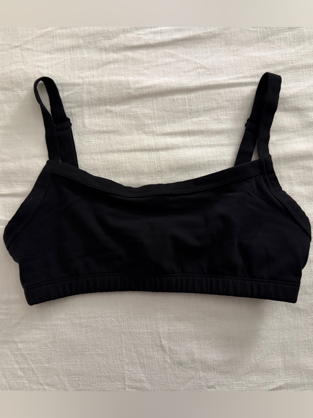 Aritzia Golden Seamless Black Bralette
